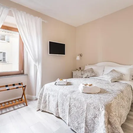 Apartment The Small Nest At Coliseum Rom