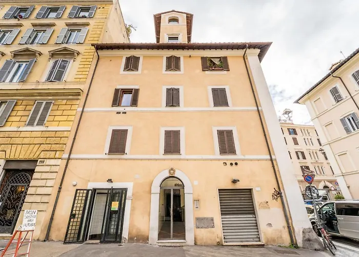 Lägenhet The Small Nest At Coliseum